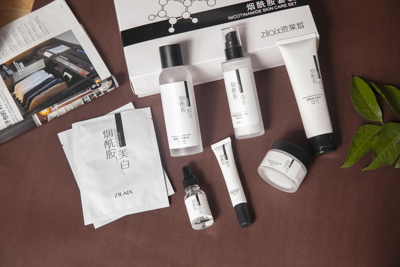 美白煙酰胺護膚套裝，28天美白淡斑肌膚水潤