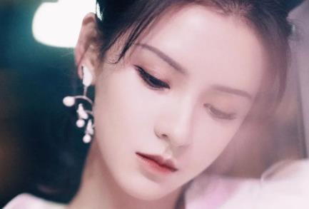 心屬一人的網(wǎng)名，心里牽掛一個人的網(wǎng)名