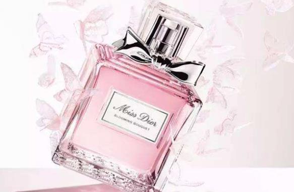女人必買的經(jīng)典香水，排名前十的香水推薦