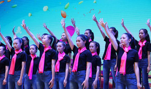 適合中學(xué)生唱的歌曲，適合初中生唱的歌