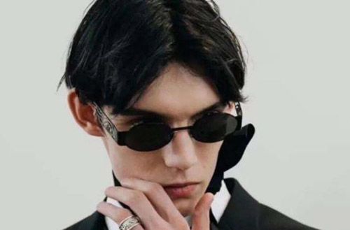 微信網(wǎng)名 霸氣 冷酷 超拽，qq昵稱 霸氣 冷酷精選