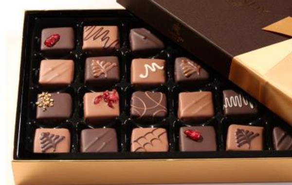 送女生情人節(jié)禮物排行榜，情人節(jié)送女生什么禮物比較好