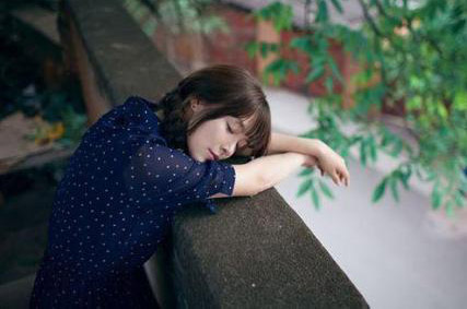 表達心情無聊的句子，無聊的句子說說心情