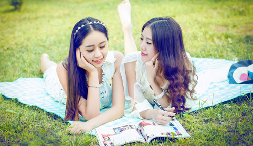 抖音最火閨蜜句子，閨蜜的句子暖心情短語